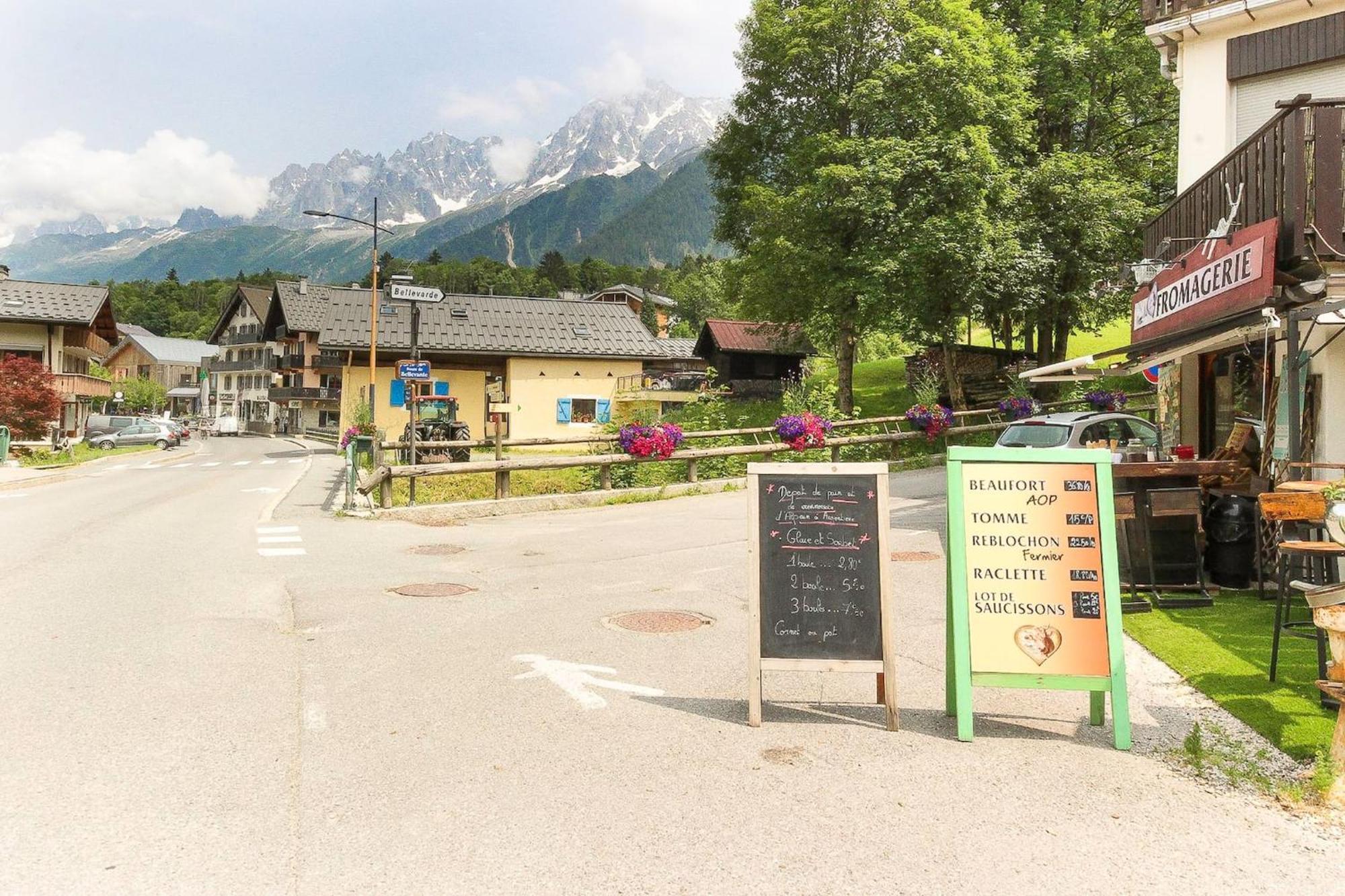 Bellevarde Apt - Newly Renovated - Central - Beside Tmb Start/End Les Houches Esterno foto