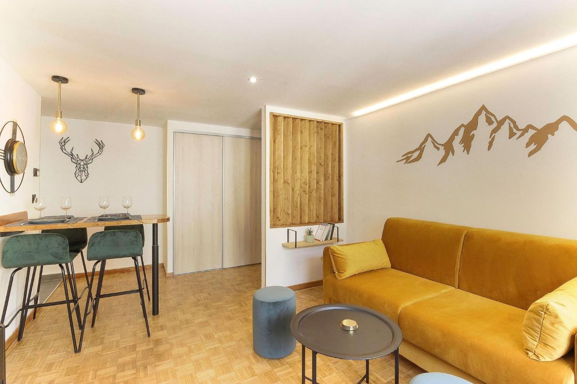 Bellevarde Apt - Newly Renovated - Central - Beside Tmb Start/End Les Houches Esterno foto
