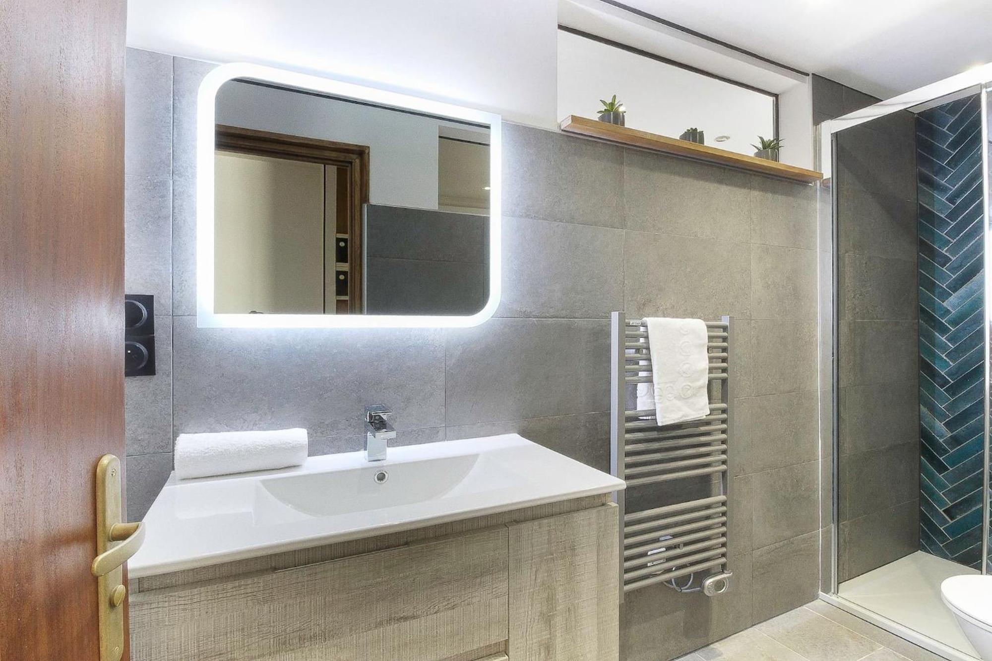 Bellevarde Apt - Newly Renovated - Central - Beside Tmb Start/End Les Houches Esterno foto