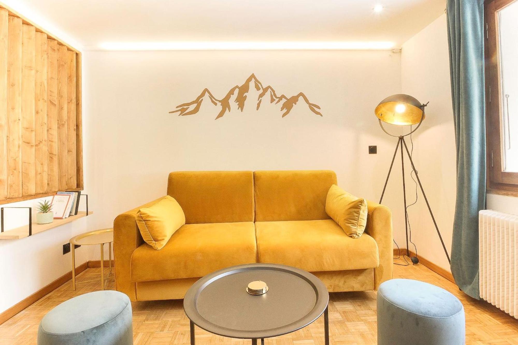 Bellevarde Apt - Newly Renovated - Central - Beside Tmb Start/End Les Houches Esterno foto